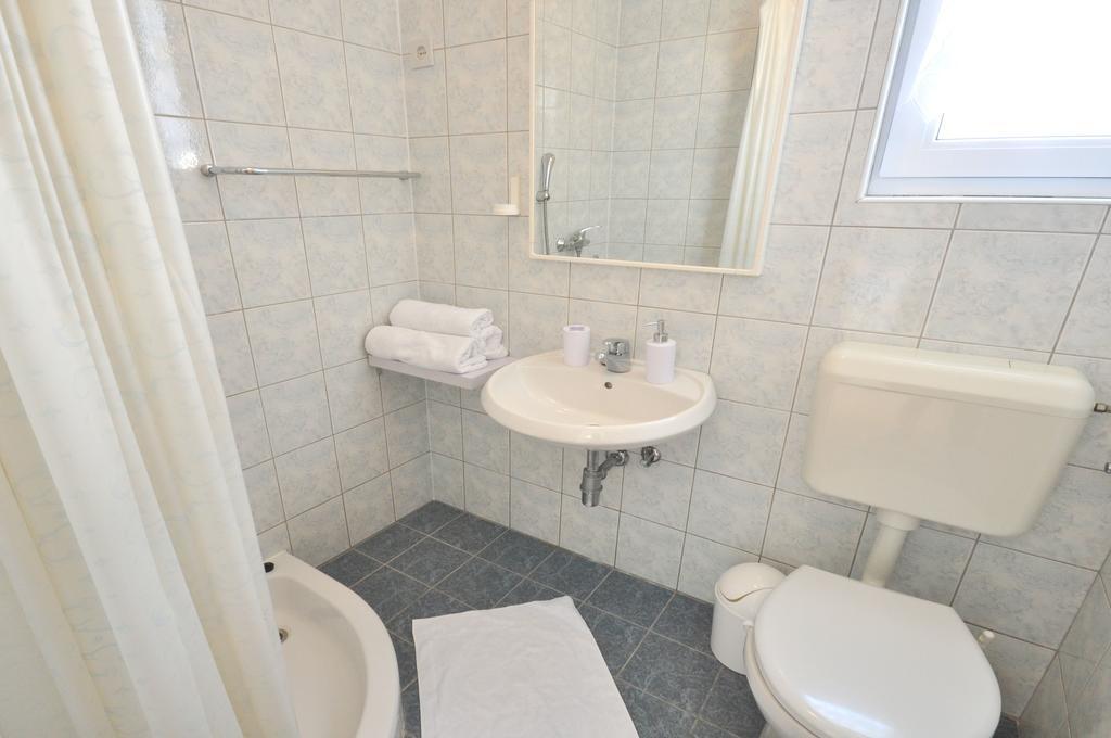 Apartments Zorka Leko Omiš Chambre photo
